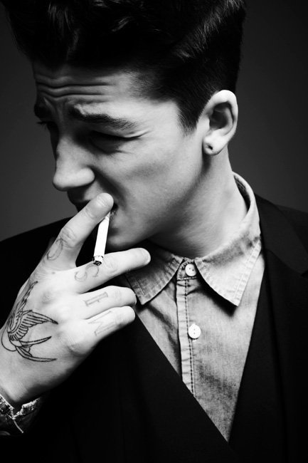 Ash-stymest-hot-beautiful-black-Favim.com-489429 large